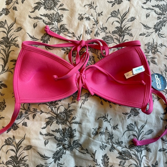 La Vie En Rose Bikini Top - Picture 2 of 3